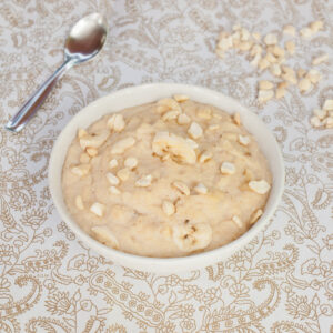 Semolina Breakfast Porridge with Banana and Cashews