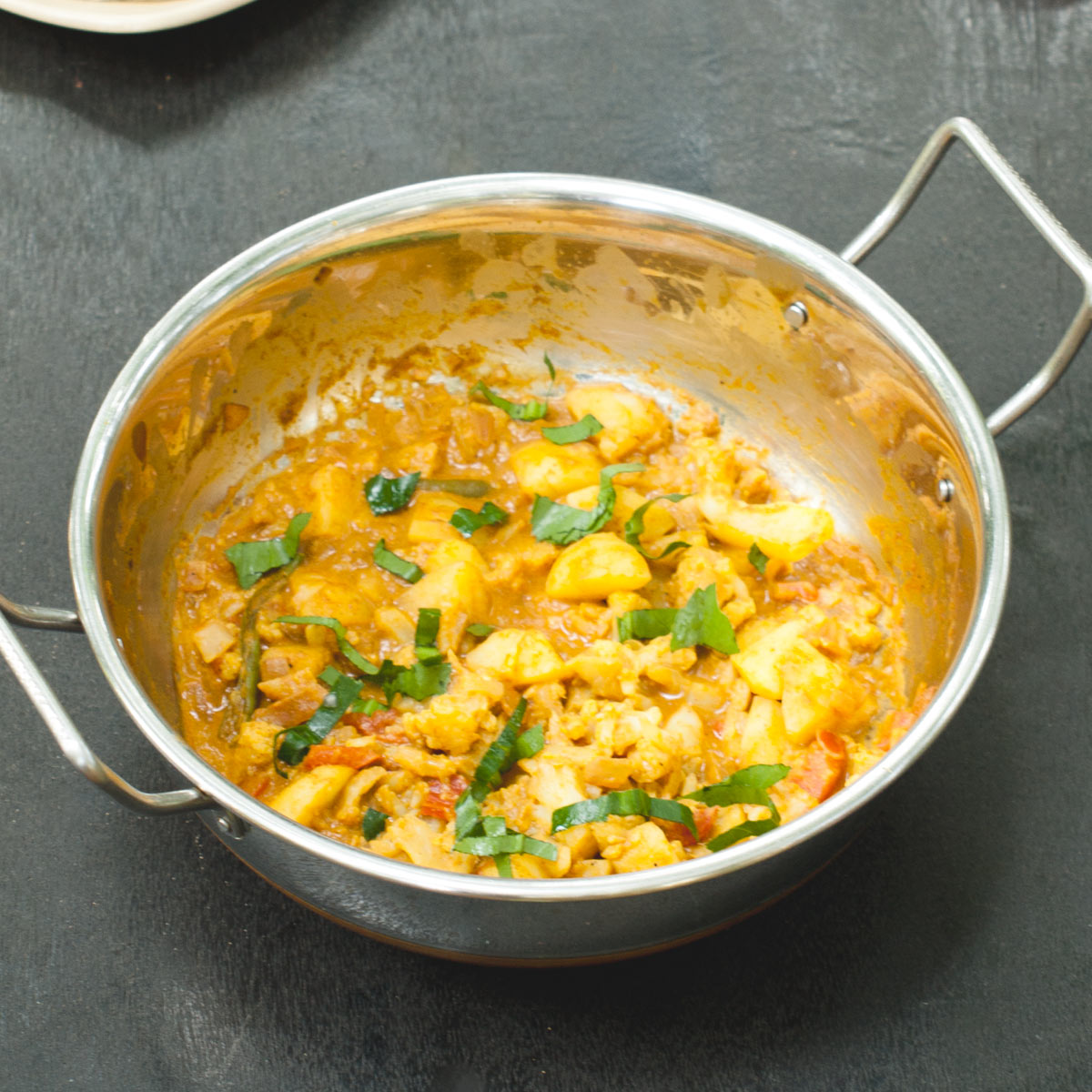 Aloo Gobi Masala Curry (Potato Cauliflower)