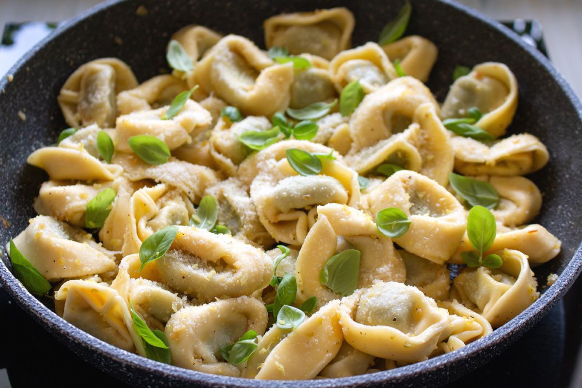 close up skillet tortellini