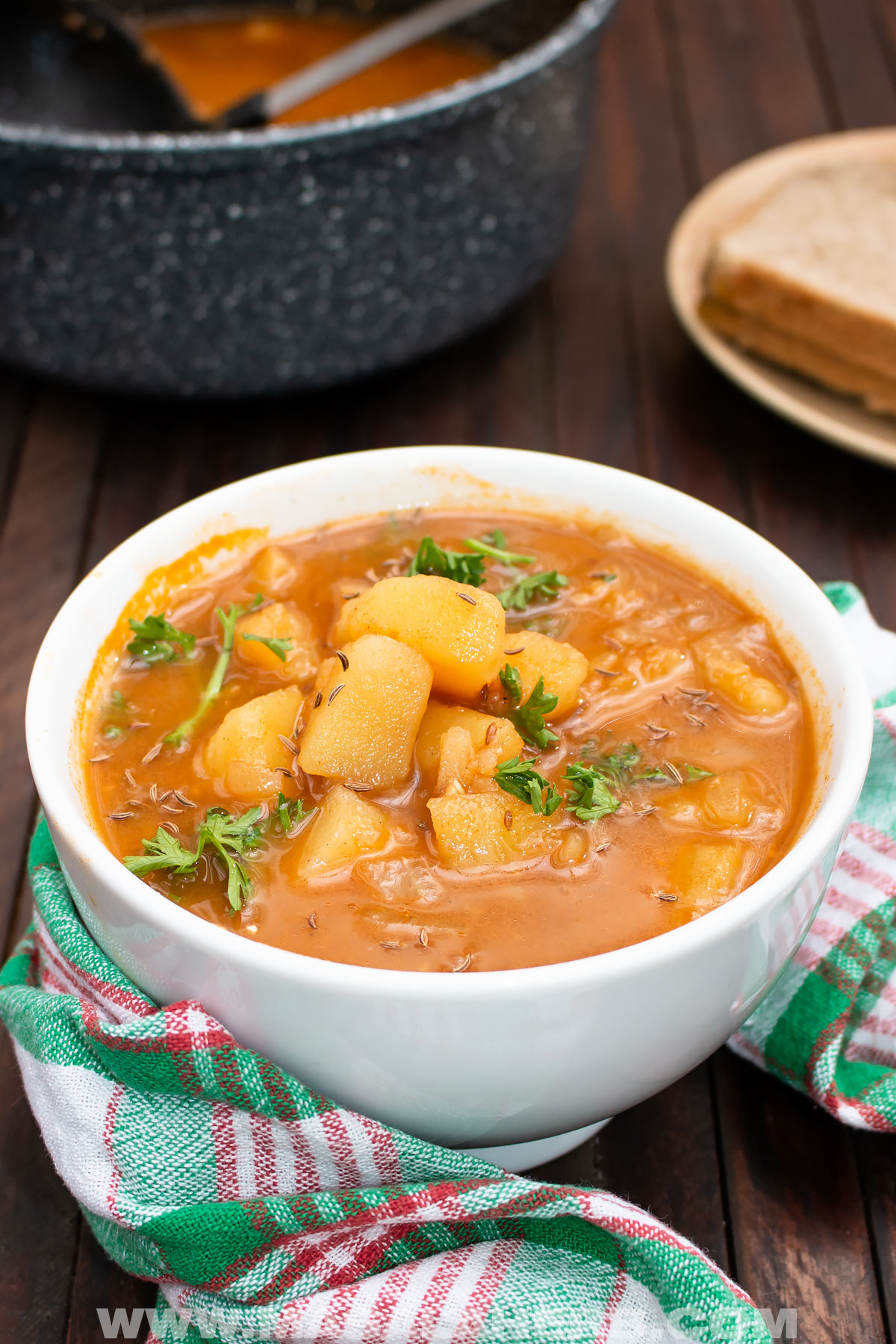 one-pot potato goulash