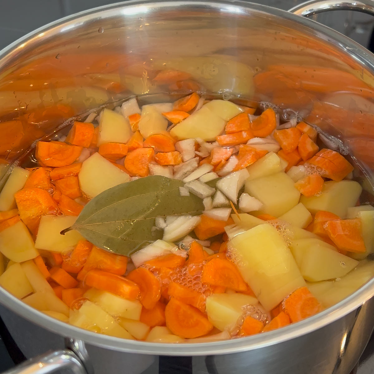 place vegtables to boil